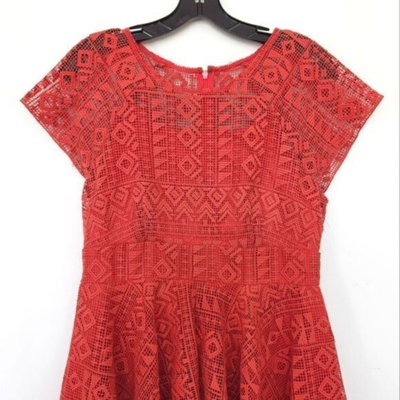 Anthropologie Maeve Prima‎ Lace Handkerchief Dress - Picture 3 of 10